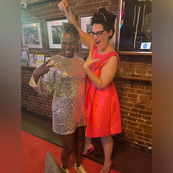 Meet your Posher, Jennifer - Picture 6 of 9